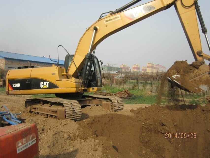 Wholesale Cat 320D 20 Tonne Used Crawler Excavator 1cbm Bucket Capacity Cabin With A/C from china suppliers