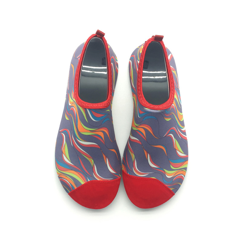 Wholesale Colorful Soft Aqua Socks Water Skin Shoes Quick Dry Customized Printing from china suppliers