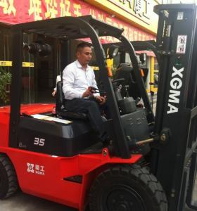 Wholesale XinChai 490BPG Diesel Forklift Truck 3500kg Load Capacity High Working Efficiency from china suppliers