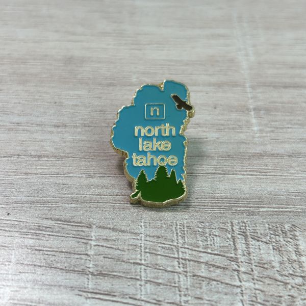 Blue Vase-Shaped Enamel Pins with White Floral Pattern – Oriental Style badge pins