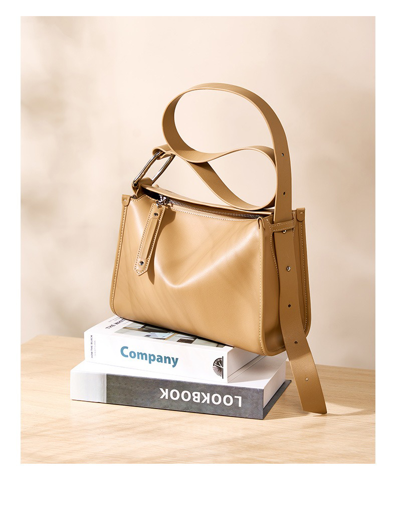 Low MOQ Mix Models Genuine Leather Crossbody Bag for Women Other Pattern Type Advantage