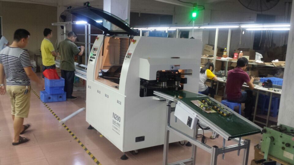 Durable Small Wave Solder Machine , Heavy Weight Smd Components Soldering Machine