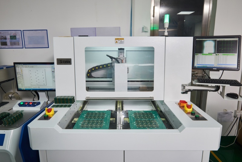 Precision 3mil PCB Fabrication Flex Circuit Fabrication Tight Tolerance Control