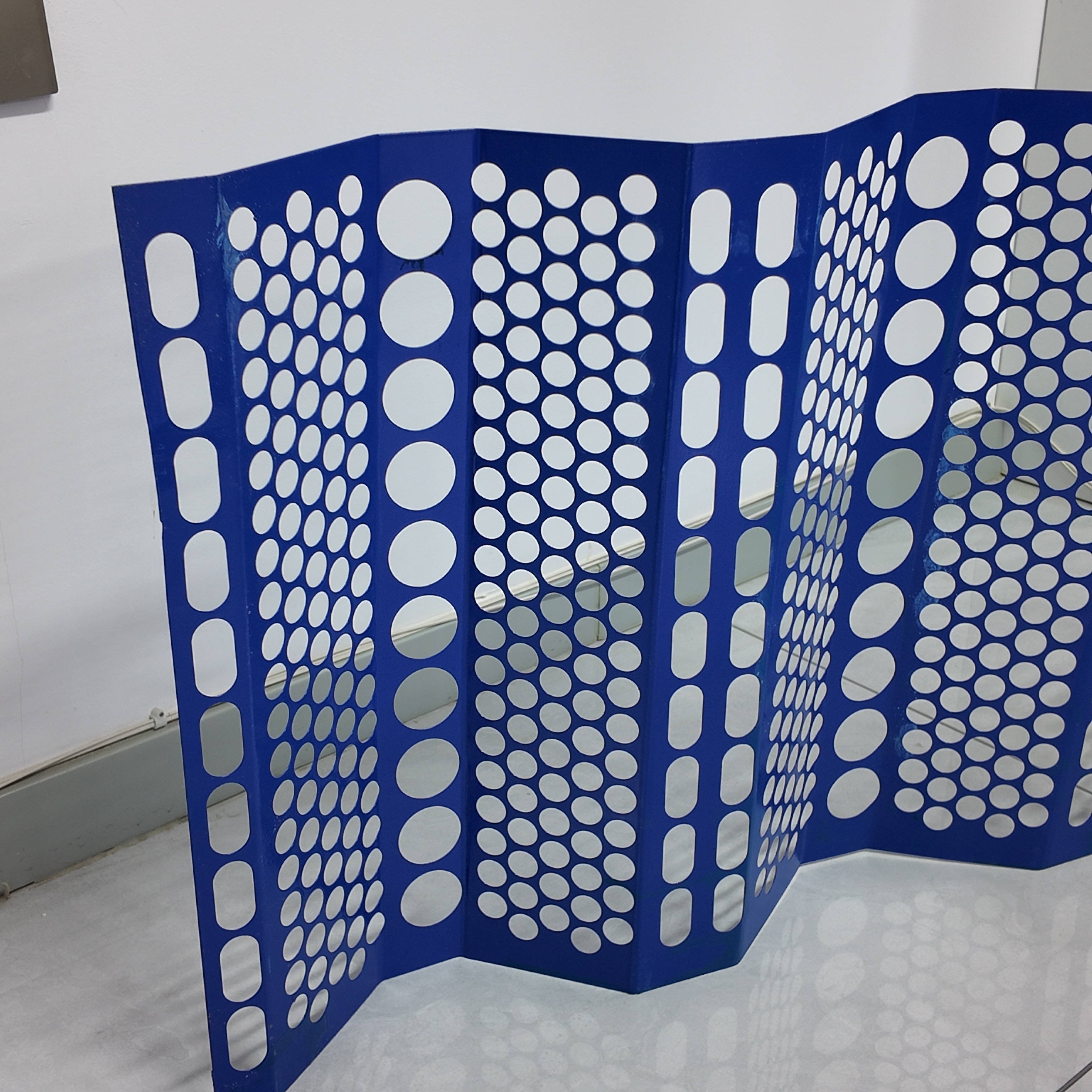 Blue Galvanized Perforated Metal Screen Room Divider