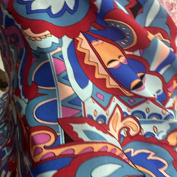 Custom Printing 45S 100-105GSM 145CM 45*45 110*80 Comfortable 100 Viscose Rayon Printed Fabric