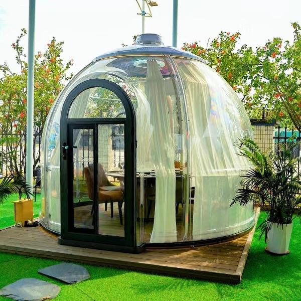 Hot-selling Polycarbonate Dome House Waterproof View Star Bubble House Sound