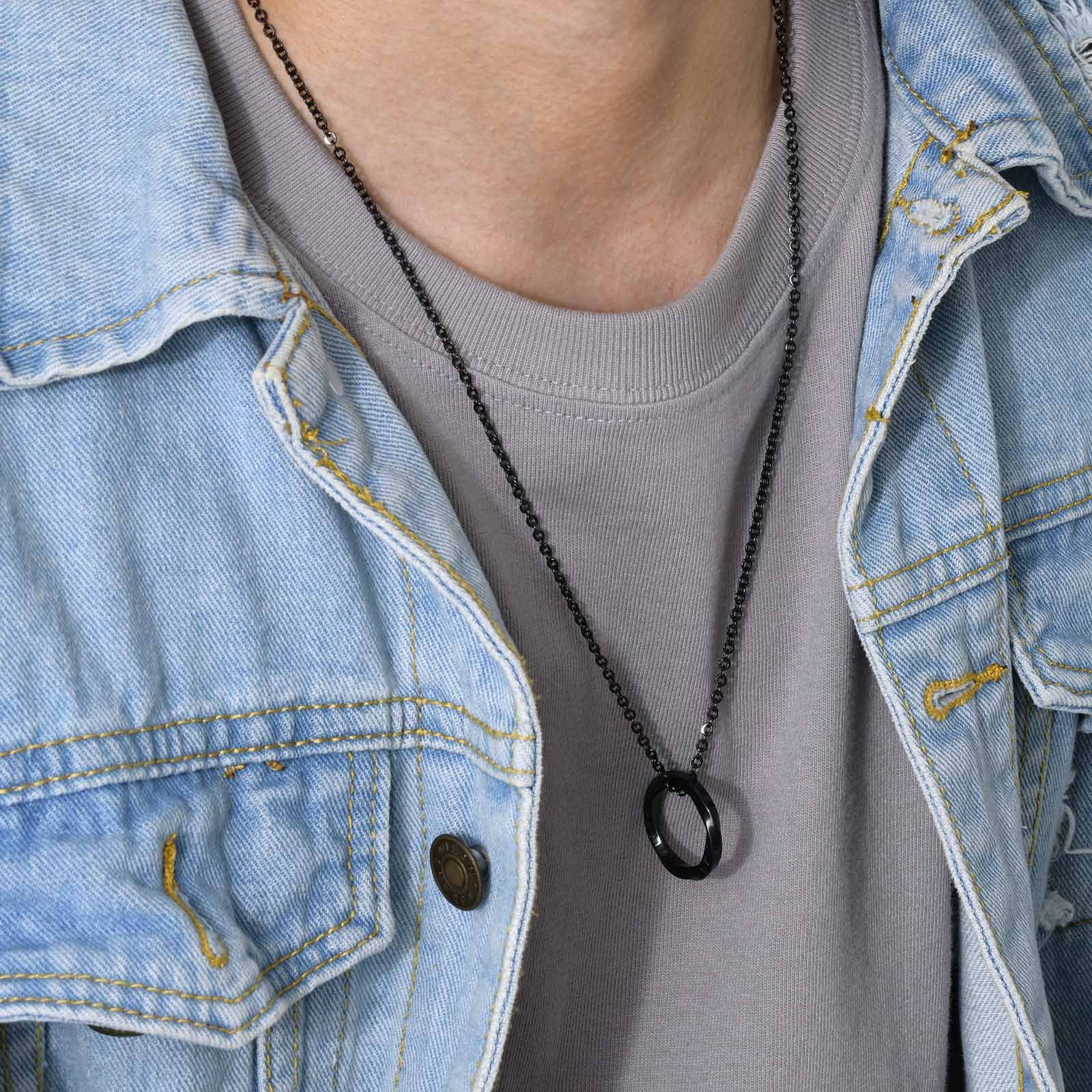 OEM Stainless Steel IP Black Plated Round Pendant Necklace with Roman Numerals Corrosion Resistant