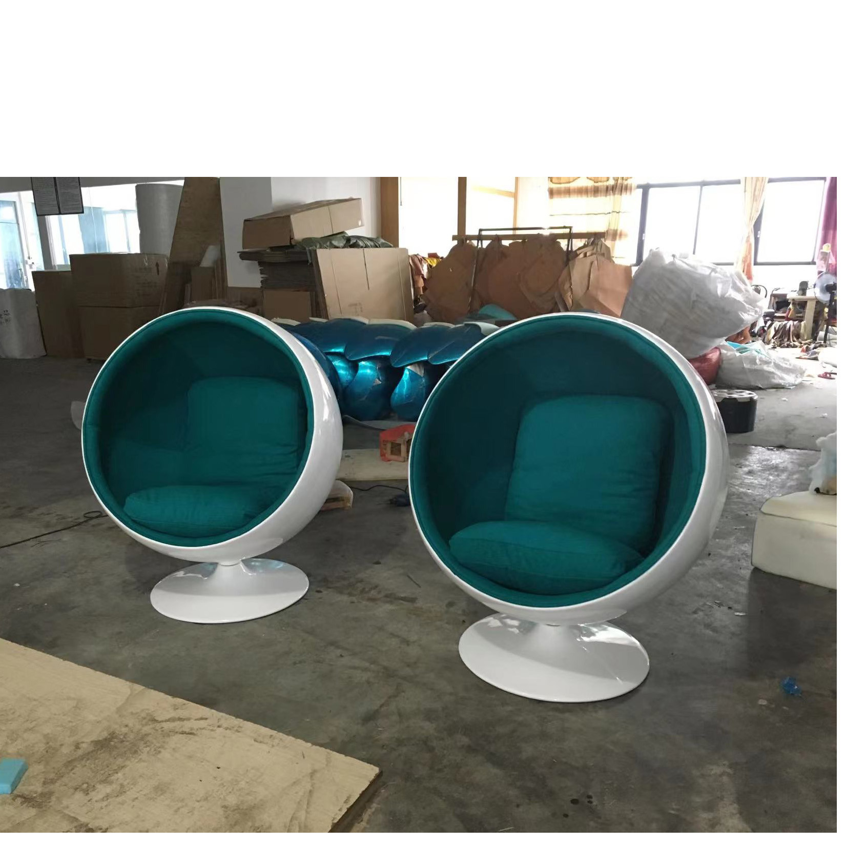 classical Shared Workspace Furniture. egg chair