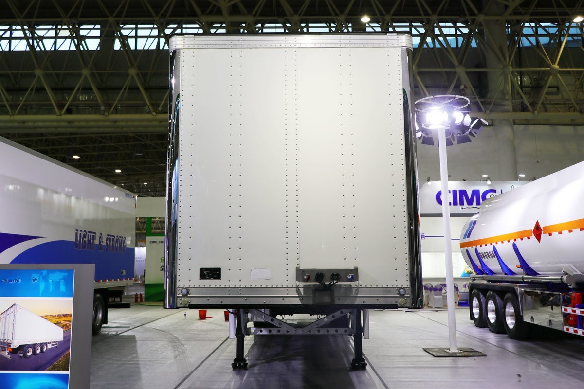 Dependable Performance Semi Refrigerated Trailer 84m³ In Demanding Conditions