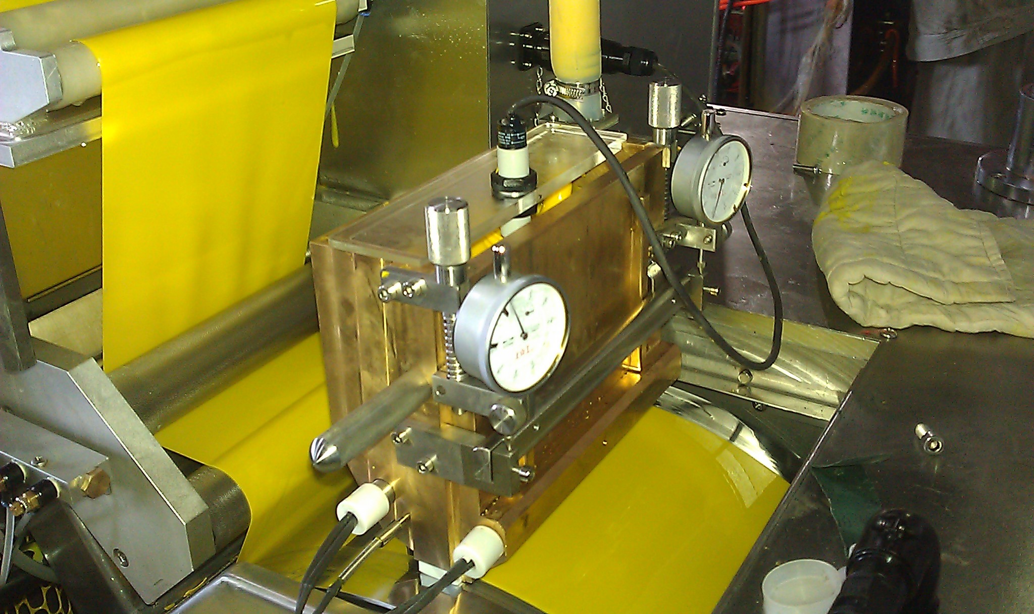 Spreader box and Die roll Copper Capsule encapsulation Filling Machine Parts