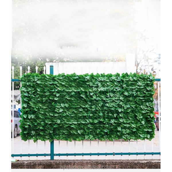 Artificial Hedge Fence With Artificial Ivy Leaves For Outdoor Garden Decoration