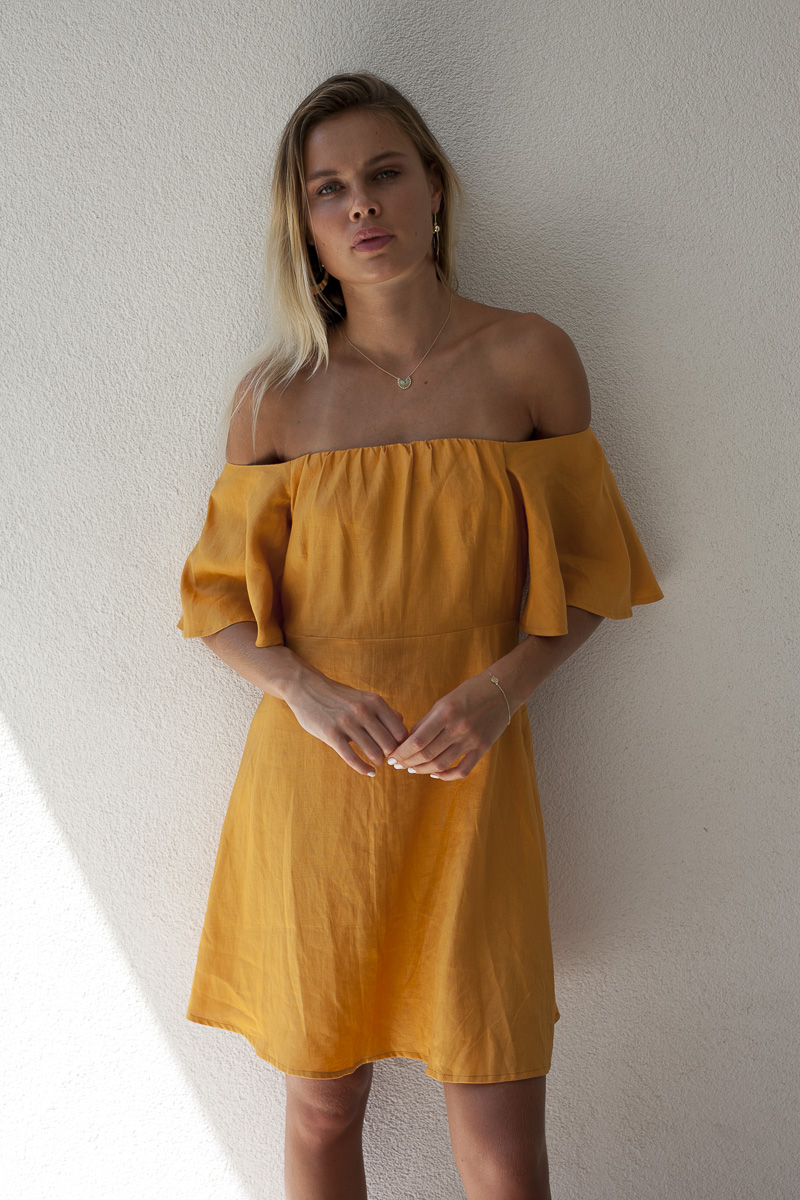 Summer women off shoulder golden dress