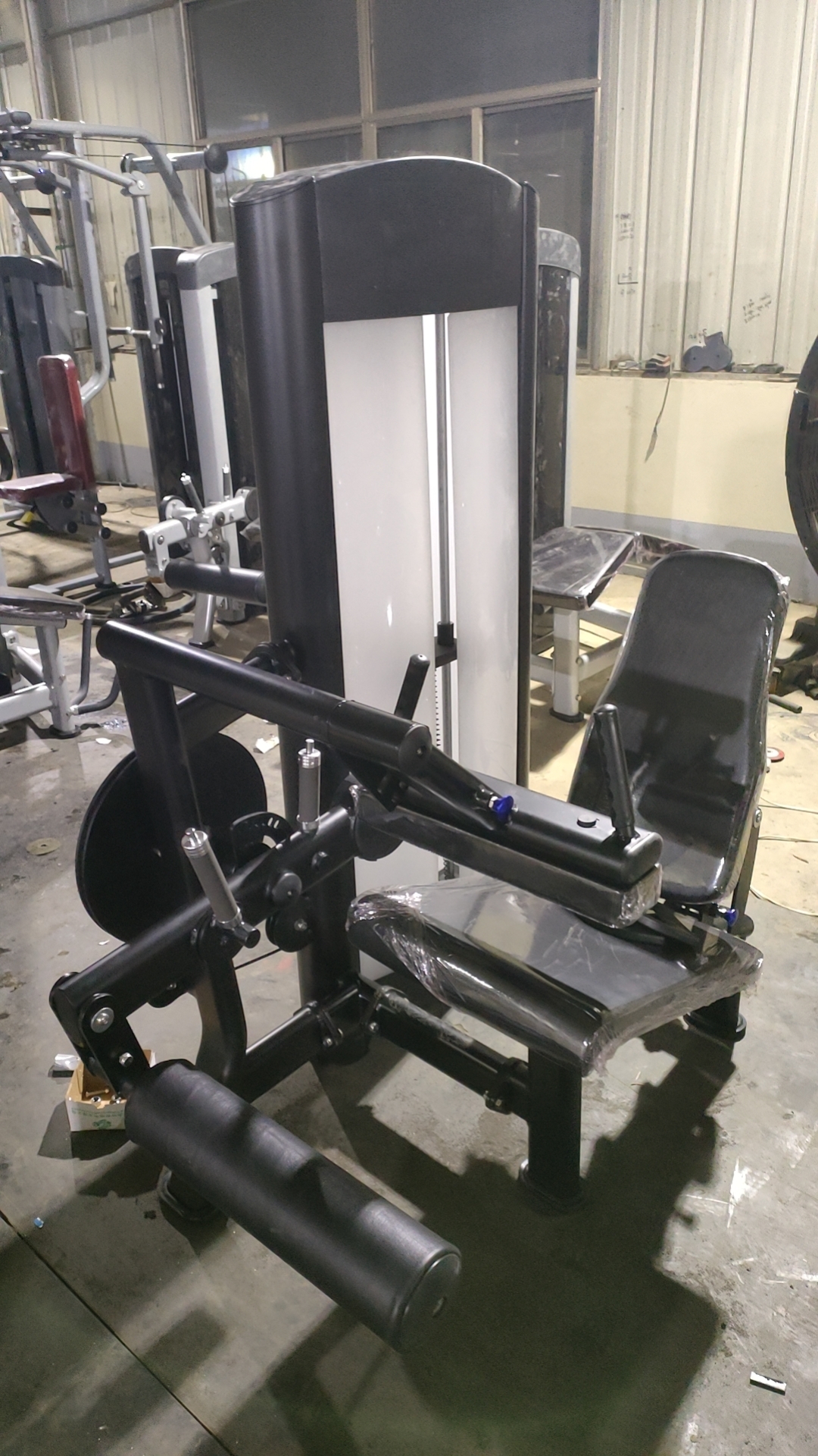 Commercial Gym Equipment Pin Loaded 2 in 1 Adjustable Seated Leg Extension Leg Curl Machine