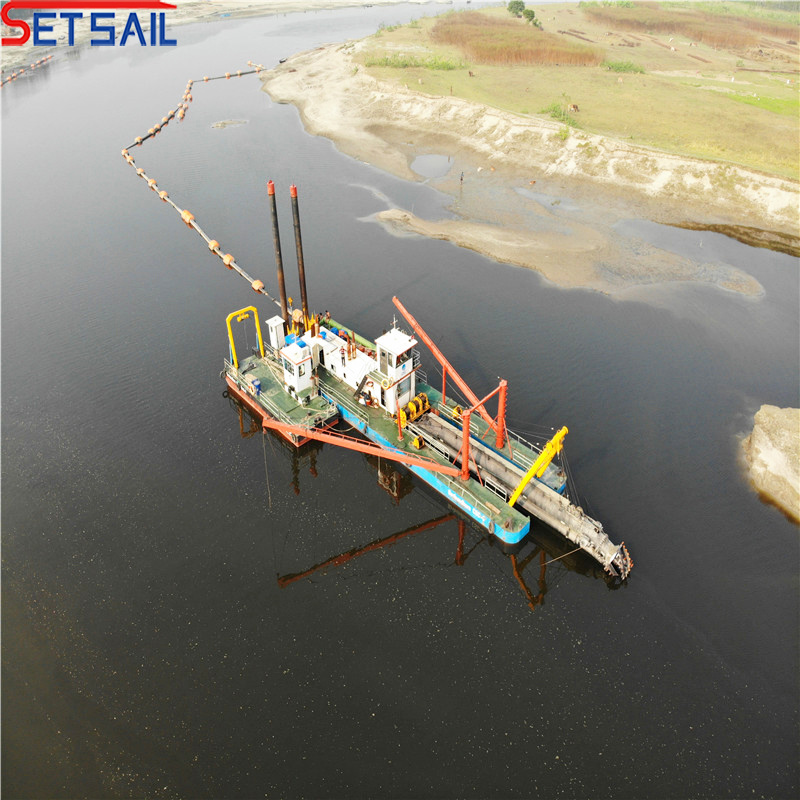 Low Failure Diesel Engine 8 Inch Cutter Suction Sand Dredger