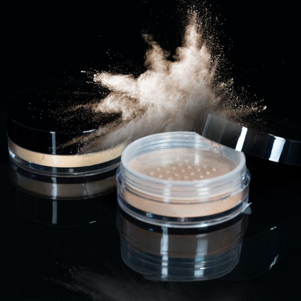 Lightweight Face Makeup Loose Setting Powder Custom Logo FDA Approved