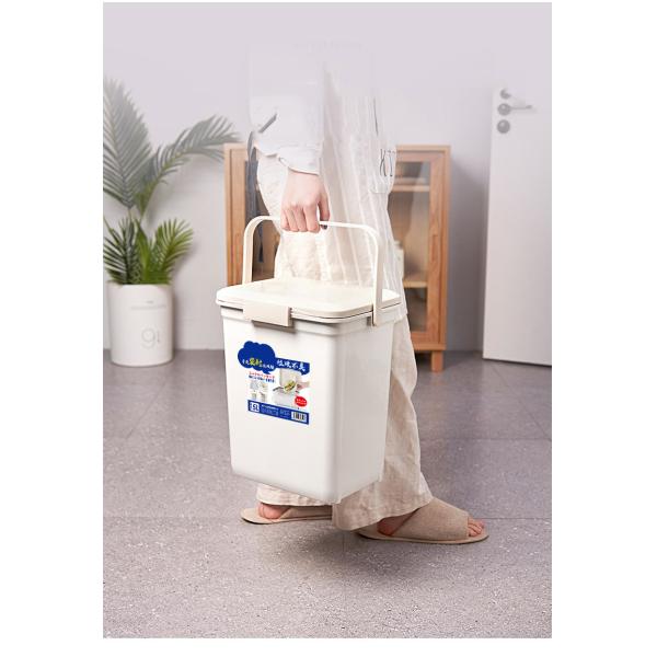 Sealed Garbage Can Rectangular Bathroom Lock Garbage Can Deodorant Moisture-proof Baby Diaper Storage Bucket with Handle