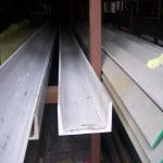 1.0m-6.0m Stainless Steel Angle Bar 50x37mm-400x104mm ISO CE Wall Decoration