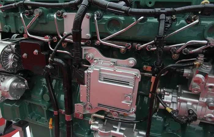 Reliable Bus Spare Parts Yutong Bus ZK6116D Xichai Engine CA6DF2-22 High Precision