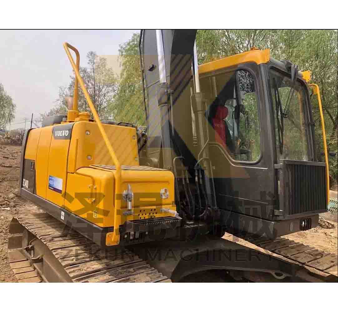 77.4KW Second hand Volvoec140d Original Medium Size Excavator Machine Weight 15870 KG