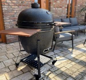 China Black Ceramic 27 Inch Charcoal Grill , SGS Kamado Charcoal Grill on sale