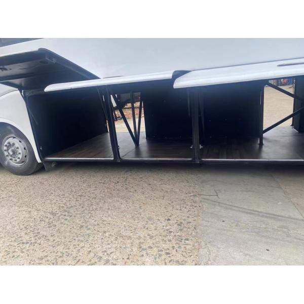 Diesel Fuel and Euro 3 Emission 65 Seater Custom Coach Buses for Business Needs