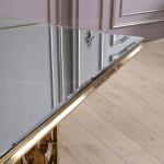 Qiancheng ODM Tempered Glass Dining Table Golden Stainless Steel For Wedding