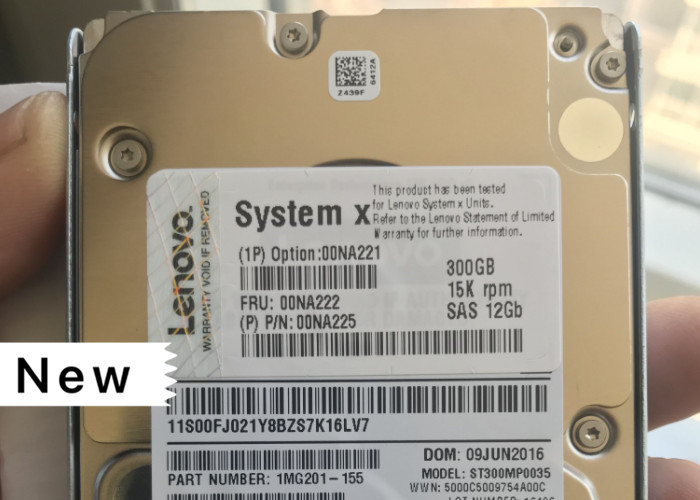 IBM Hard Disk 00NA221 00NA222 300G 15K 2.5inch G3HS 12G X3650M5 1 year warranty
