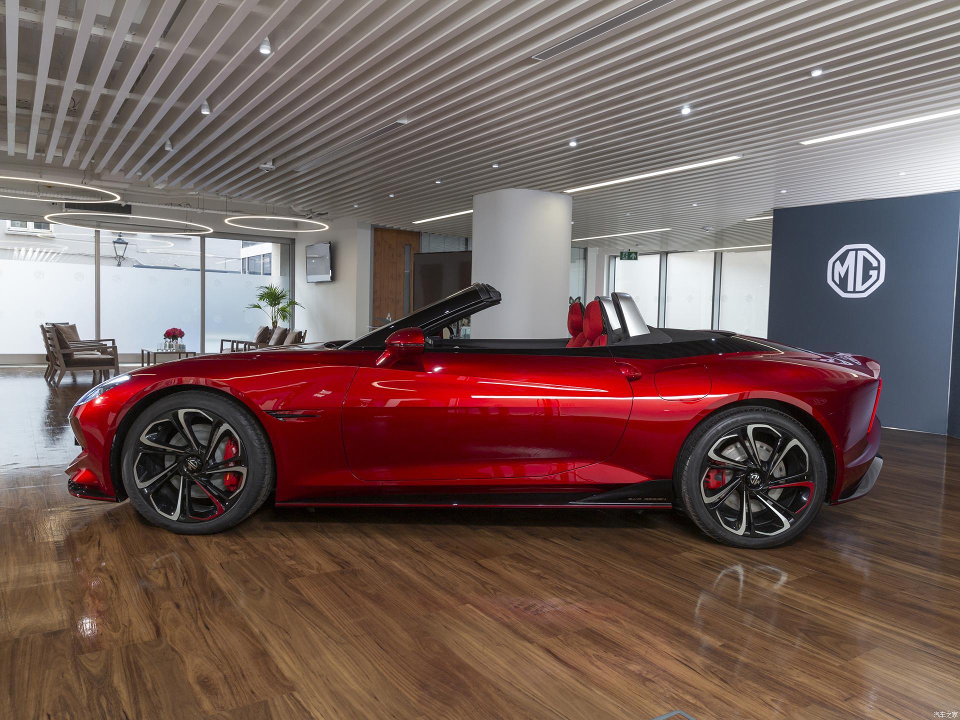 Presell 2023 2024 High Speed Sedan Roadster Racing Car MG Cyberster 4WD Electric Vehicle Ev Cars 5-door 5-seat hatchback