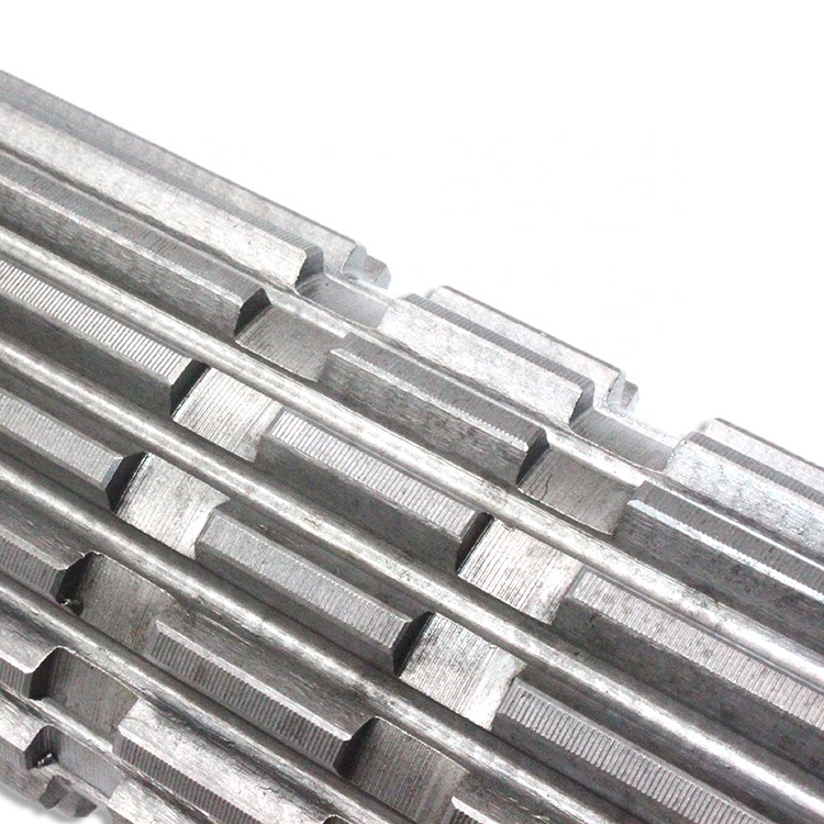 AZ2203040009 Steel Second Speed Main Shaft for Sinotruk HOWO Sitrak Gearbox Parts Pictures Showing