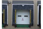 High Strength Safety Retractable Dock Shelter , Loading Bay Equipment