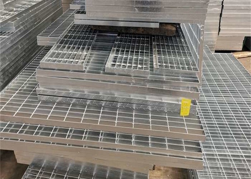 Hot Dipped Galvanized Plain / Serrated Steel Grating For Platform Walkway