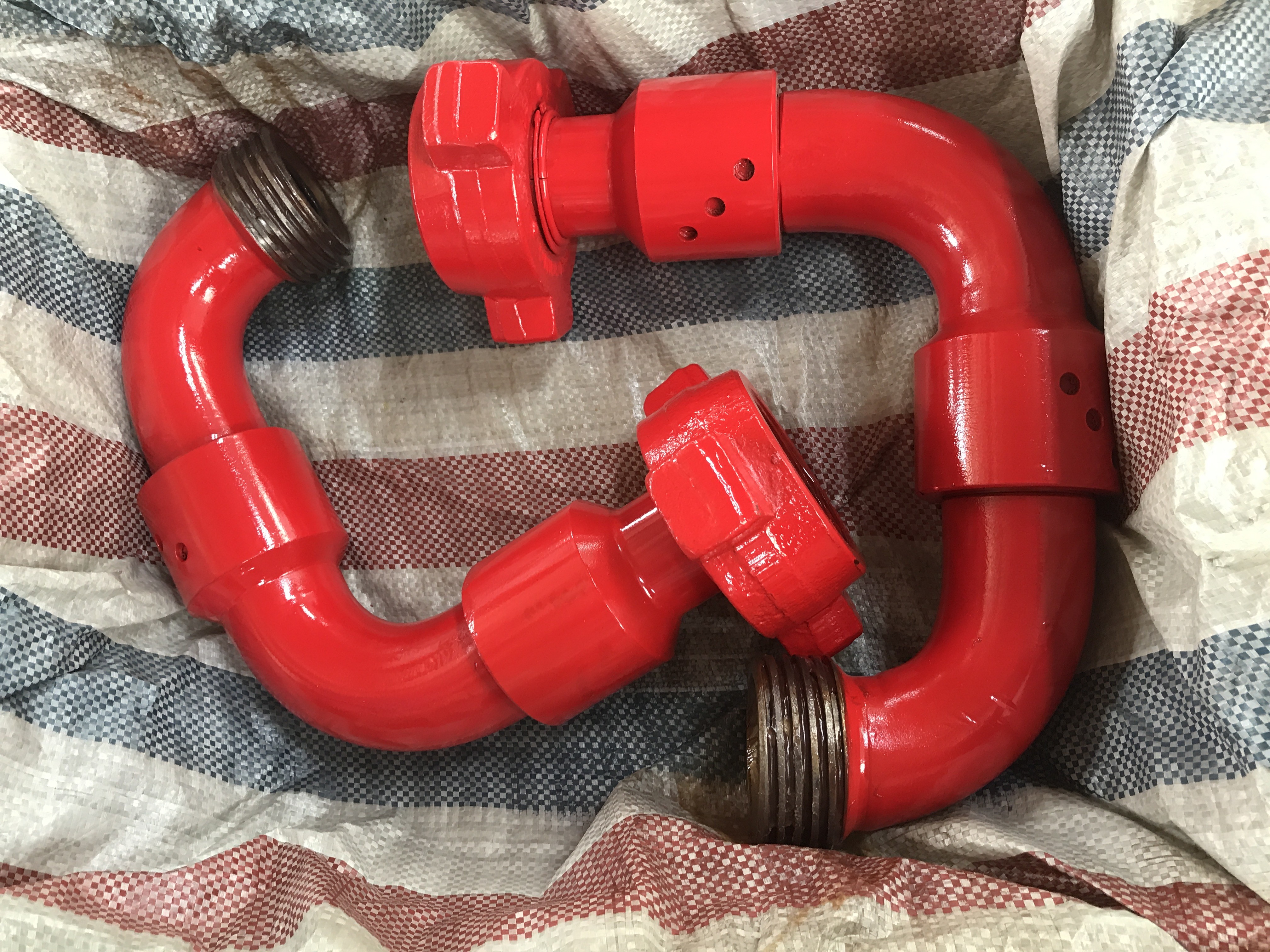 Alloy Steel Forging Wellhead Fittings API 6A Radius Swivel Joint 1"-Fig 1502