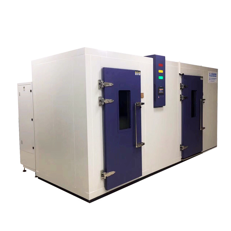 Walk-in Test Chamber/Temperature Test Room For Car ±0.5°C, ±2.5%RH Accuracy
