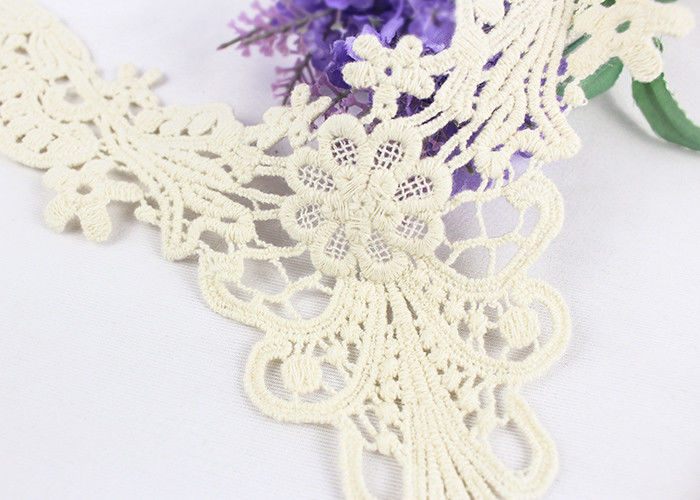 Water Soluble Cotton Lace Neck Applique , Flower Lace Bridal Neckline Applique