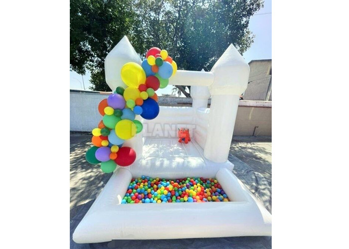 Mini Inflatable Bouncer Castle White Toddler Inflatable Bounce House With Ball Pit Pool