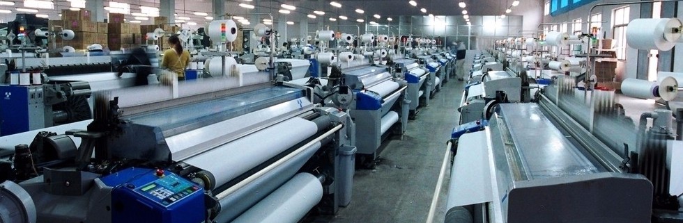 Polyester Fiber Woven Yarn Dyed Checks Fabric For Dresses Suits Pants Jackets