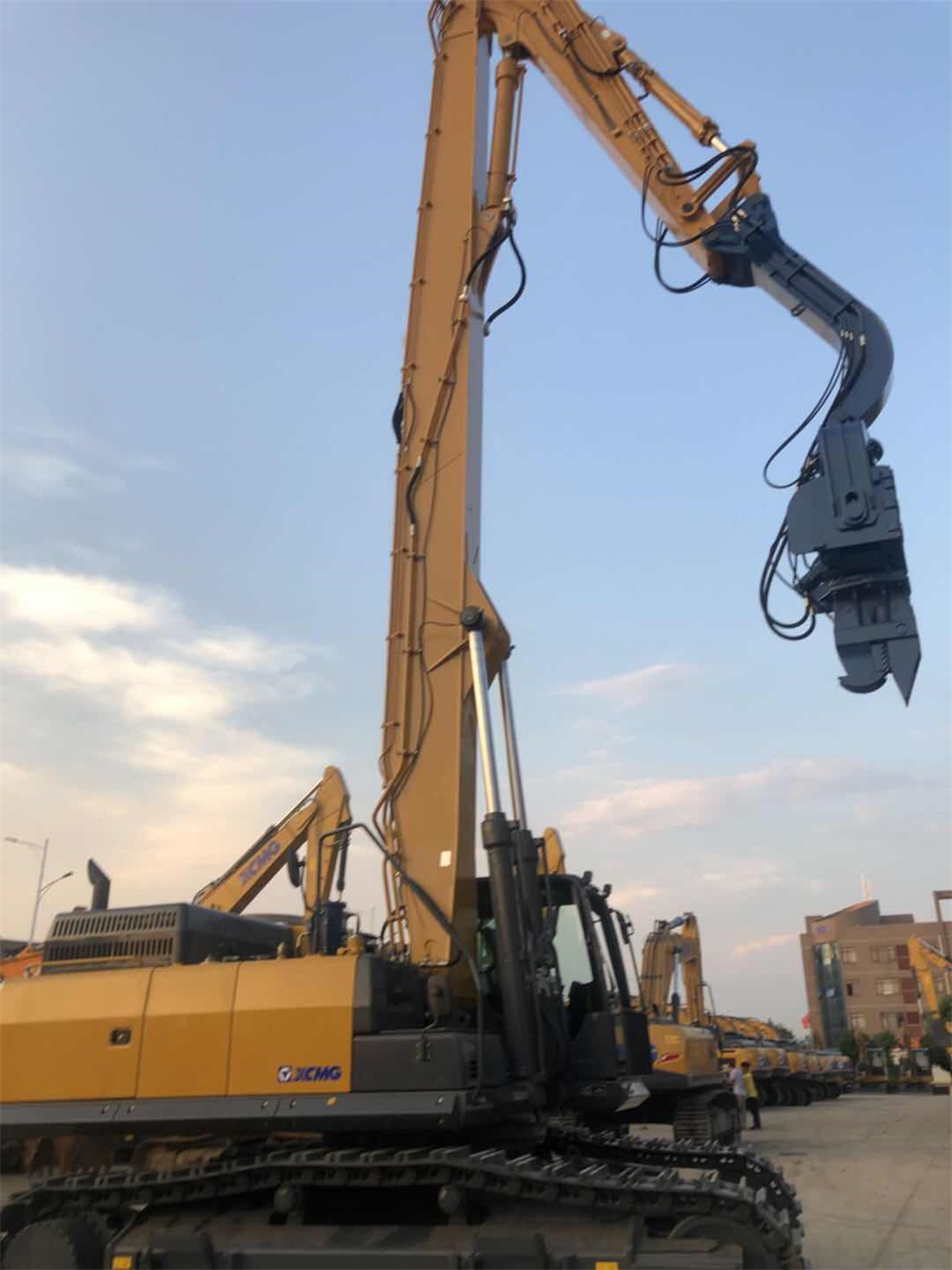 Wear Resistant SK380 Excavator Pile Driver Arm And Long Boom Q345B Q355B Material