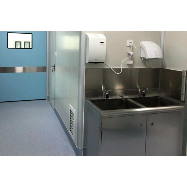 Stainless Steel 304 Foot Operated Hand Wash Sink with Seamless Welding for Hospital Surgical Rooms