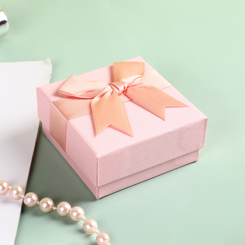 Square Recycled Materials Jewelry Packaging Paper Boxes for Luxury Rings and Earrings