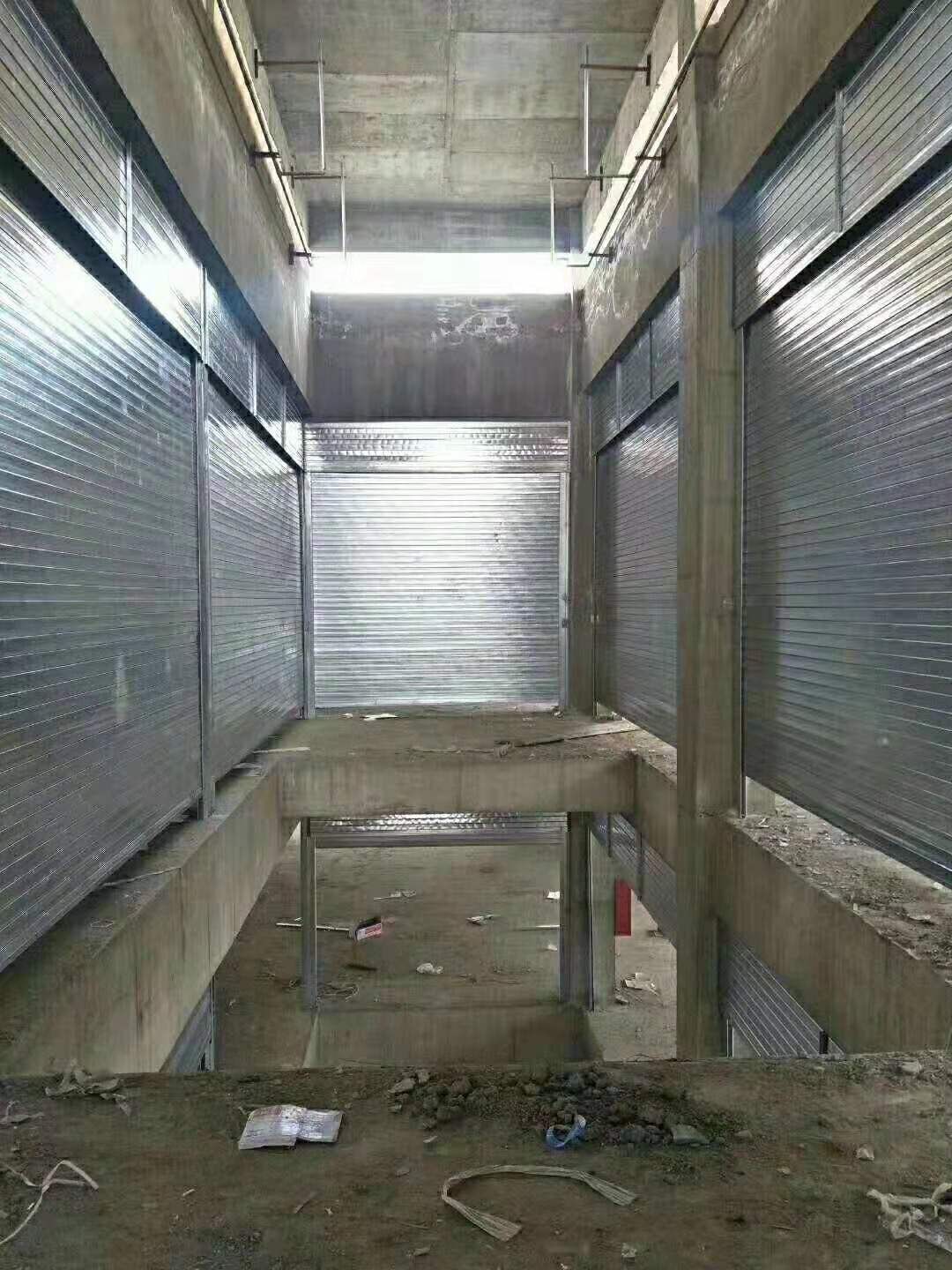 Construction and Building Roller Shutter Rolling up Door with Remote