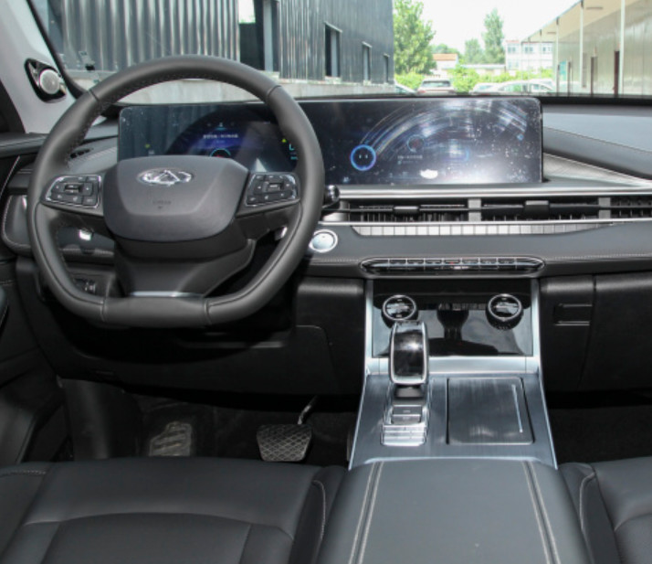 Chery TIGGO8 2023 roc version 290 TGDI Automatic Advanced Version 5 Door 7 seats SUV