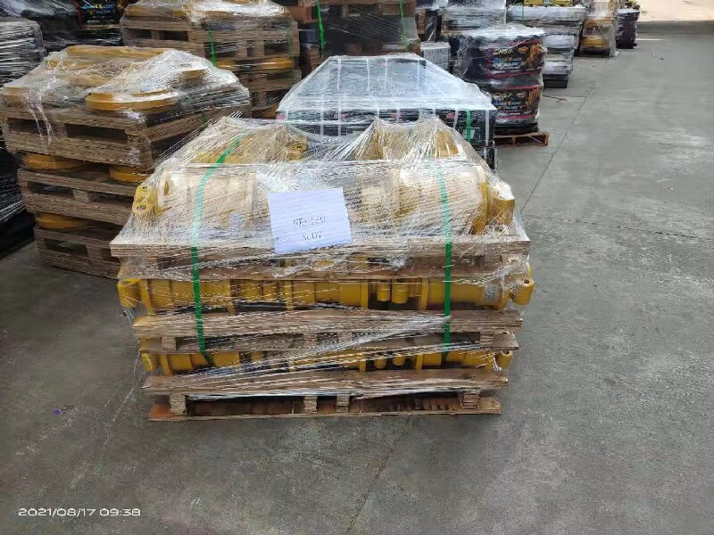 Original One-to-one Undercarriage Part Track Roller for Ex70 D6D S/F KH180 Excavator