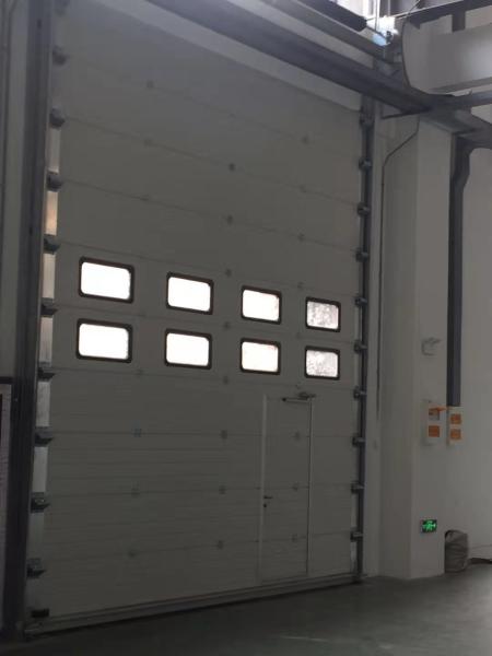 Warehousing Logistics Industrial Sectional Doors Insulated Sectional Garage