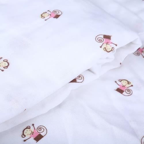 Breathable Spotted Muslin Fabric Zero Formaldehyde Dolphin Pattern Plain Style