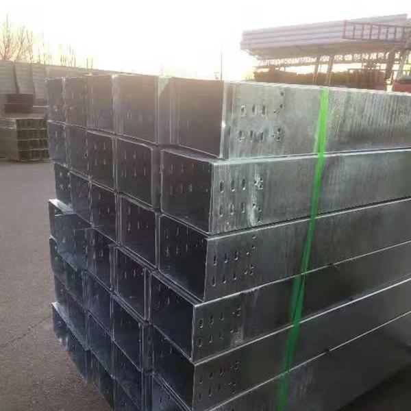 1.0mm-2.5mm Thickness Zinc Dip Treated Cable Support Tray With Hot Dip Zinc