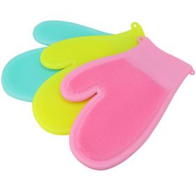Wholesale Hot Resistant Silicone Cleaning Gloves 2 In 1 For Pet Hair Care Medium Thickness from china suppliers