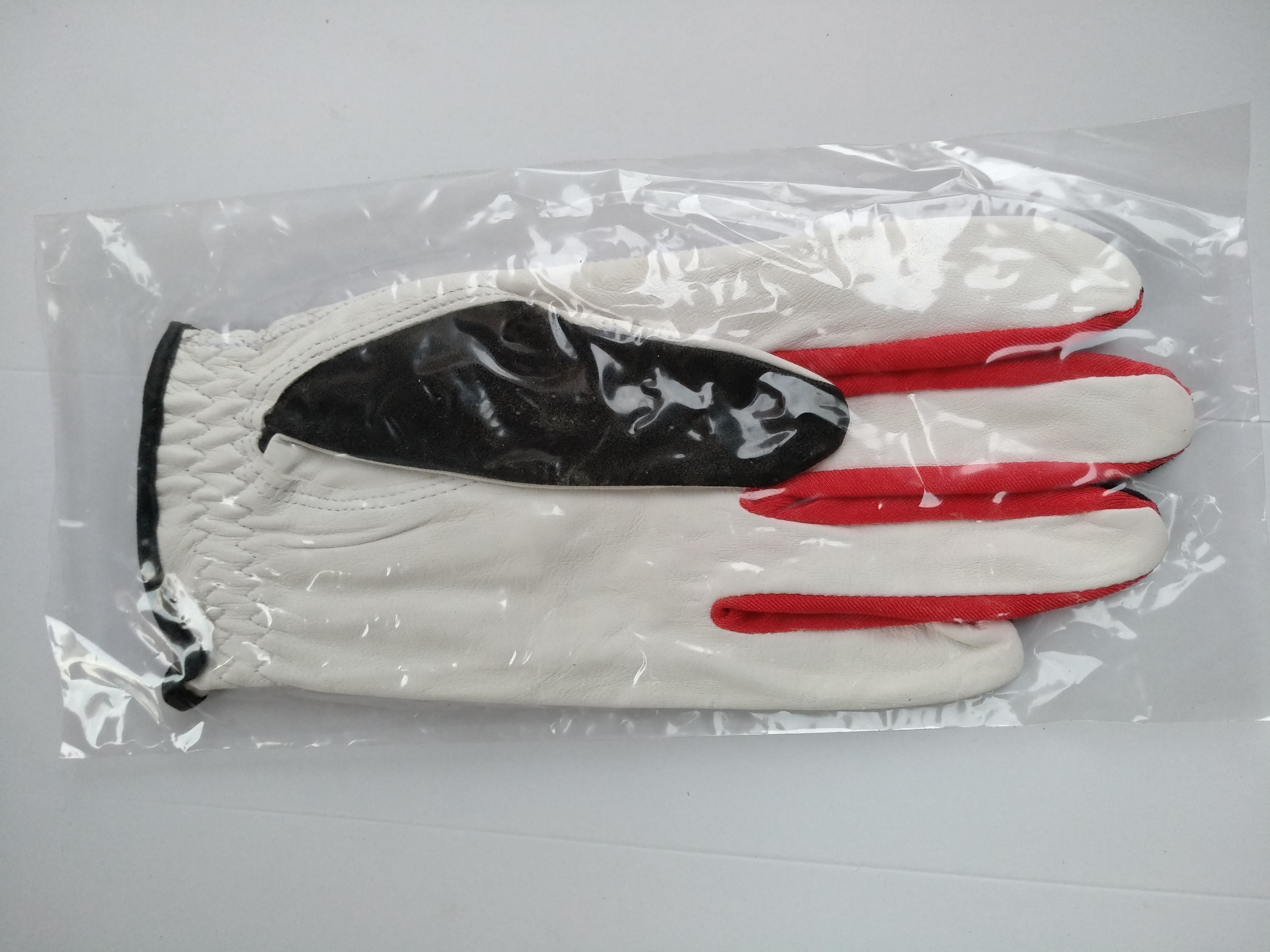 golf glove , golf gloves , glove , gloves