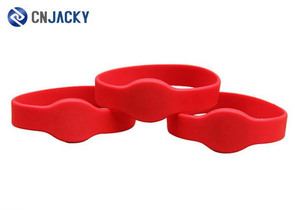 Quality Customizable Adjustable RFID Silicone Wristband NFC NTAG213 For Swimming Pool for sale
