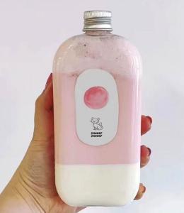 Wholesale Food Grade Milk Tea Plastic Beverage Bottles 500ml Bpa Free Decorative Design from china suppliers