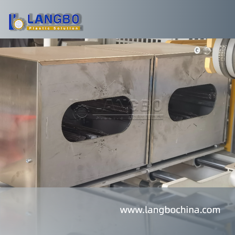 PVC Pipe Belling Machine Multi Size Pipe Processing Socket Forming System